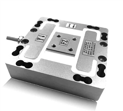 เซ็นเซอร์แรงสามแกน